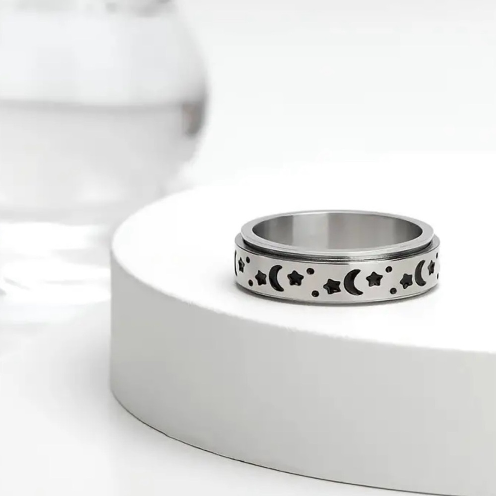 Rotatable Star Moon Stainless Steel Ring for Men - Size 9